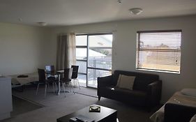 Pegasus Gateway Motels & Apartments